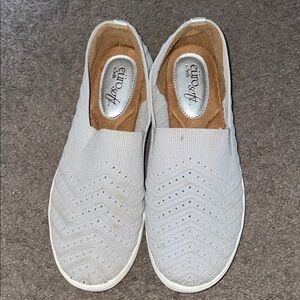 Eurosoft Women's Light Gray slip on Flats Sz8 excellent cond. stretch mesh